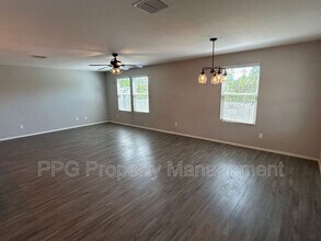 16549 W Sierra St in Surprise, AZ - Building Photo - Building Photo