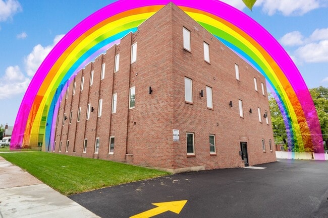 property at 6942 Lansdowne Ave