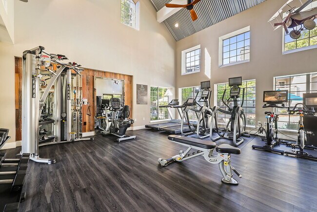 Bristol Commons in Sunnyvale, CA - Building Photo - Building Photo