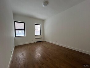 1295 3rd Ave in New York, NY - Building Photo - Building Photo