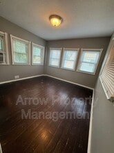 1105 Peach St in Lincoln, NE - Building Photo - Building Photo