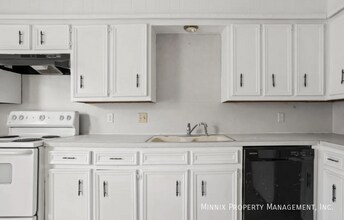 5718 Brownfield Dr, Unit D in Lubbock, TX - Building Photo - Building Photo