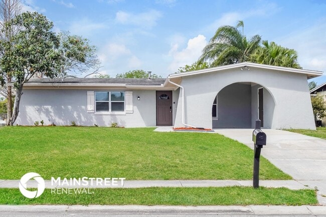 7130 Chaucer Ln