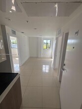 829 SW 18th Ave in Miami, FL - Building Photo - Building Photo