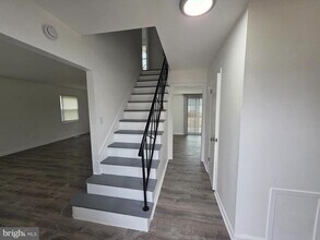 14 East Ct in Willingboro, NJ - Building Photo - Building Photo