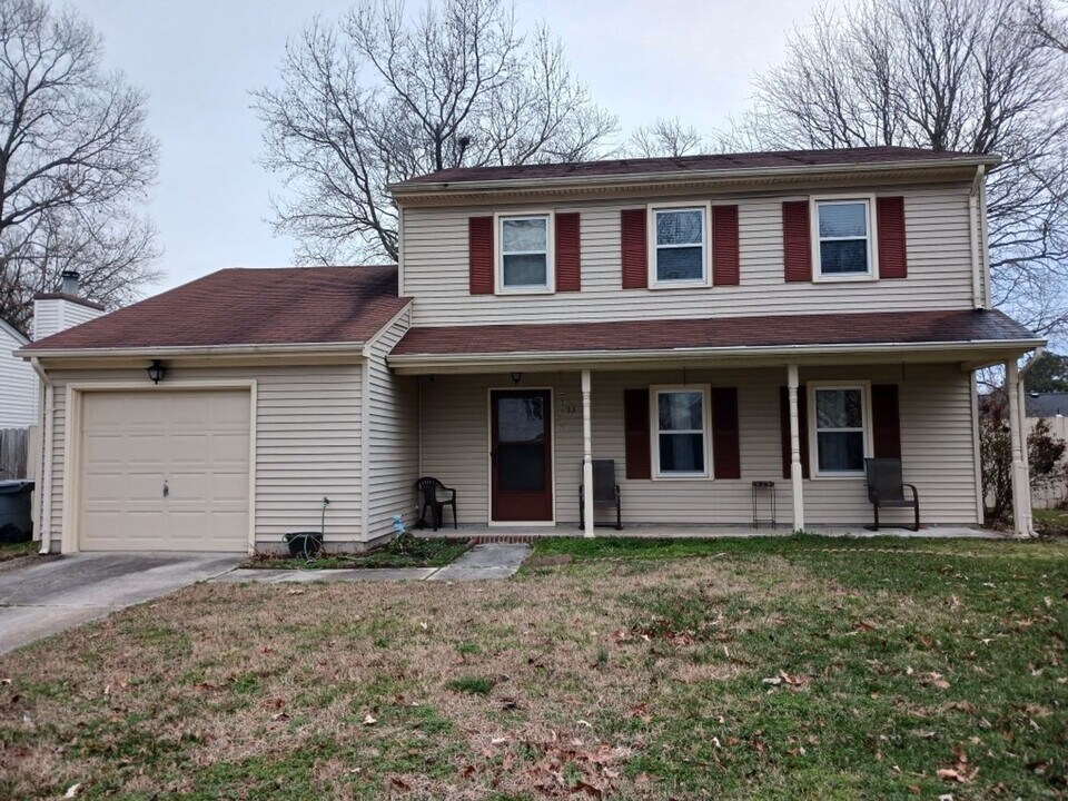 23 Lake Field Crossing in Hampton, VA - Building Photo