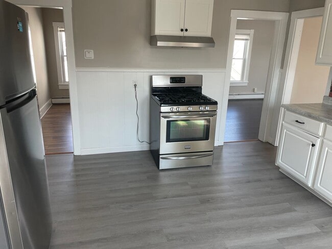 4 Church St in Lincoln, RI - Building Photo - Building Photo