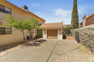 1807 Gurss Pl in El Paso, TX - Building Photo - Building Photo