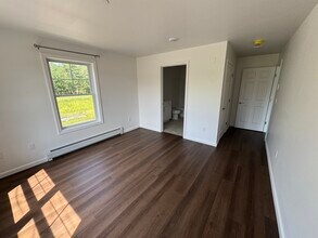 3 Kana Ln, Unit 205 in Essex Junction, VT - Building Photo - Building Photo