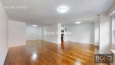 401 E 88th St in New York, NY - Building Photo - Building Photo