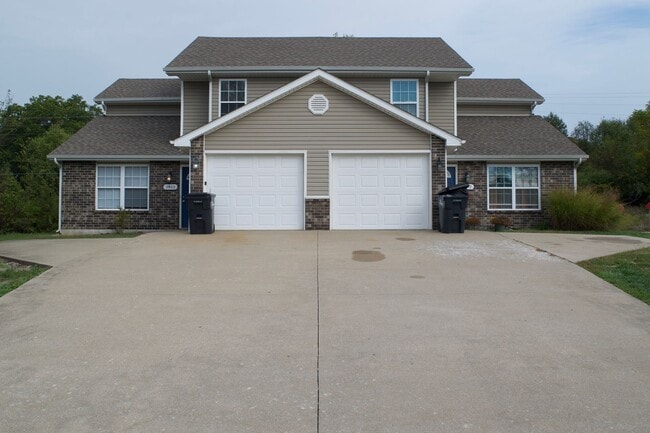 property at 5905 Canaveral Dr