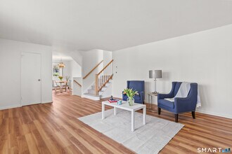 28 Fillow St in Westport, CT - Building Photo - Building Photo