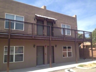 813 Ortiz Dr SE in Albuquerque, NM - Foto de edificio