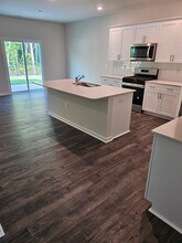 925 Canis Minor Rd in Wendell, NC - Foto de edificio - Building Photo