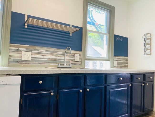 property at 1312 E Harry Ave