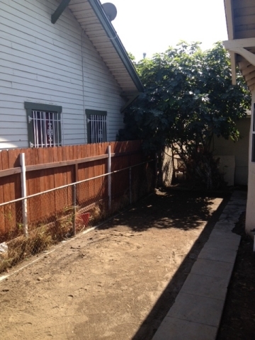 530 W 59th Pl in Los Angeles, CA - Building Photo - Building Photo