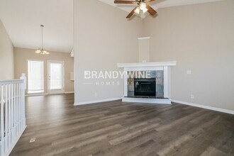 809 Canter St in Raymore, MO - Building Photo - Building Photo