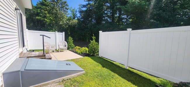 25 Angel Pt Cir in Goffstown, NH - Building Photo - Building Photo