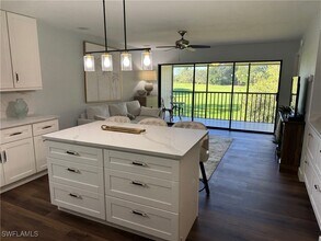 746 Eagle Creek Dr in Naples, FL - Building Photo - Building Photo