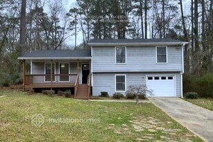 5027 Vonn Pl, Unit D-36 in Stone Mountain, GA - Building Photo