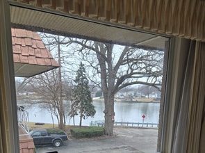 684 S Indiana Ave, Unit 6 in Kankakee, IL - Building Photo - Building Photo