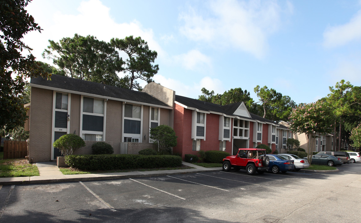 The Preserve At San Jose Condominiums in Jacksonville, FL - Foto de edificio