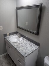 10527 Perrin Beitel Rd, Unit C101 in San Antonio, TX - Building Photo - Building Photo
