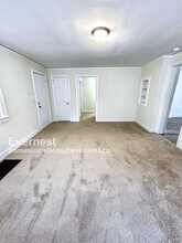 2823 N Glenn Ave in Winston-Salem, NC - Building Photo - Building Photo