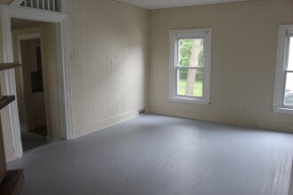 5 New St E in Glassboro, NJ - Building Photo - Building Photo