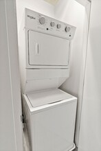 173 N Ada St in Chicago, IL - Building Photo - Building Photo