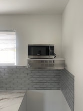 5930 Buchanan St in Hollywood, FL - Building Photo - Building Photo