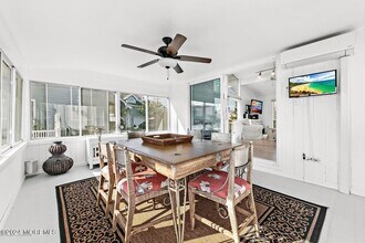 65 Seaview Ave in Monmouth Beach, NJ - Building Photo - Building Photo
