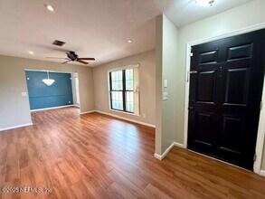 4023 Grissom Dr in Jacksonville, FL - Building Photo - Building Photo
