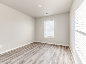 14900 Lost Falls Way in Oklahoma City, OK - Building Photo - Building Photo