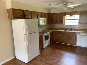 636 Slade St in Hinesville, GA - Building Photo - Building Photo