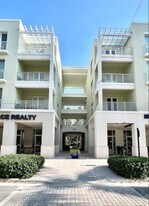 1203 Town Center Dr in Jupiter, FL - Building Photo