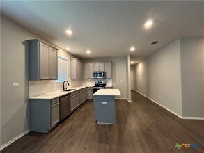 755 Steeplebush in Canyon Lake, TX - Building Photo - Building Photo