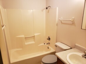 6160 Wooded Way, Unit 6160 A in Milton, FL - Building Photo - Building Photo