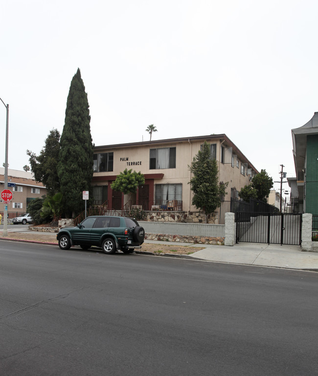 4316 W 4th St in Los Angeles, CA - Foto de edificio - Building Photo