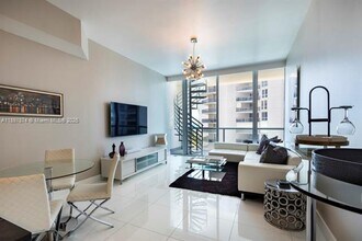 6799 Collins Ave in Miami Beach, FL - Building Photo - Building Photo