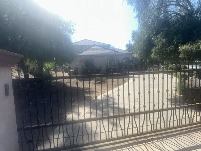 property at 19935 Lakeridge Dr