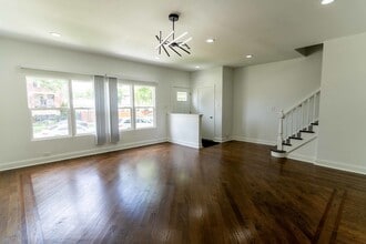 4717 W Berteau Ave in Chicago, IL - Building Photo - Building Photo