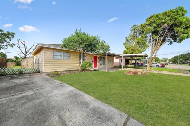 10506 Barada St in Houston, TX - Building Photo - Building Photo