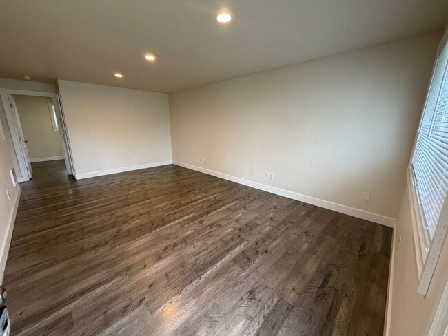 206-210 14th Ave SE in Albany, OR - Building Photo - Building Photo