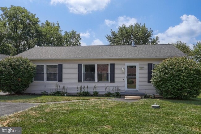 property at 112 Lynmar Ave