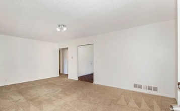1920 Springfield Dr in Fort Collins, CO - Building Photo - Building Photo