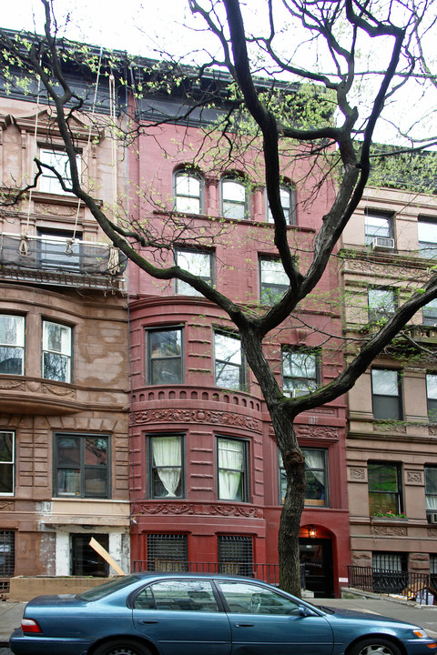 28 W 87th St in New York, NY - Foto de edificio