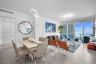 17550 Collins Ave, Unit 704 in Sunny Isles Beach, FL - Building Photo - Building Photo
