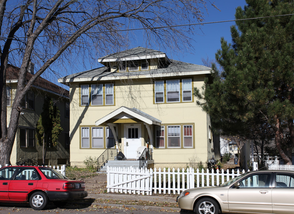 2306 Glenwood Ave in Minneapolis, MN - Building Photo