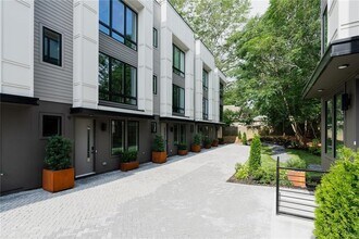 1160 Ormewood Ave SE in Atlanta, GA - Building Photo - Building Photo